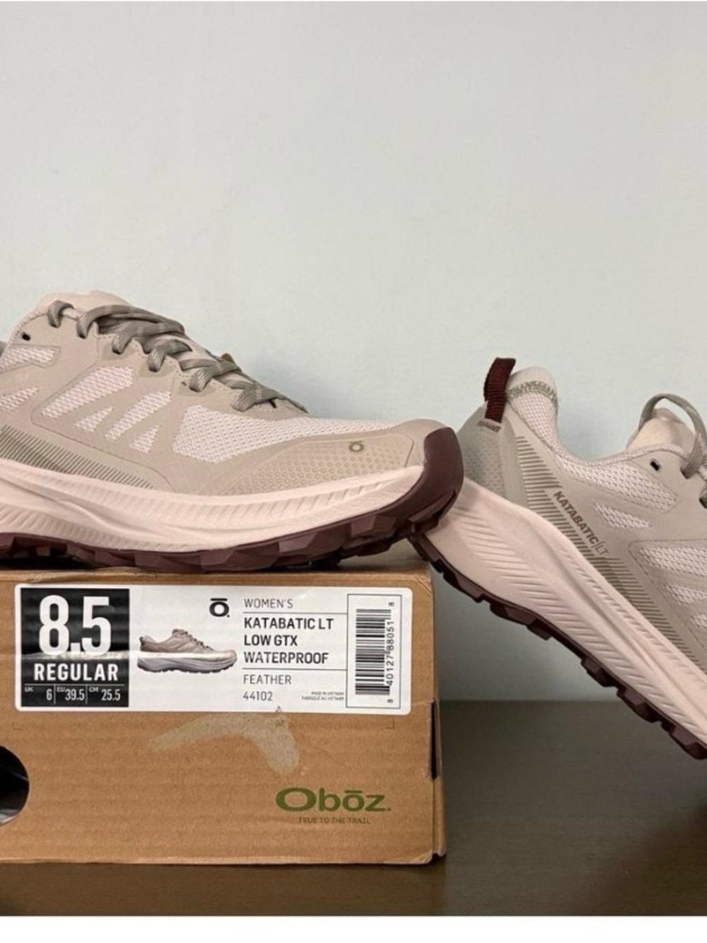 BRAND NEW Oboz Katabatic LT Hiking Shoes Women’s 8.5 Lightweight Trail Sneakers